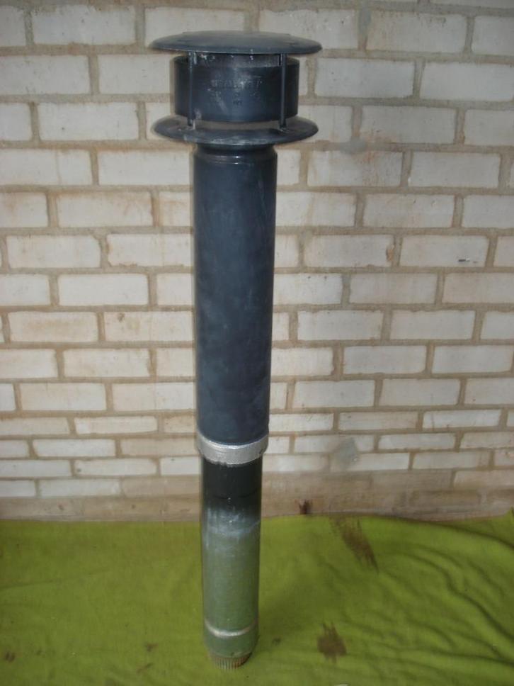 ontluchtingspijp diameter   110 cm        132cm lang, Doe-het-zelf en Verbouw, Dakpannen en Dakbedekking, Zo goed als nieuw, Overige typen