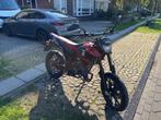 Malaguti XSM 50 Bj 2020             Vraagprijs €1500, Fietsen en Brommers, Brommers | Overige merken, Ophalen, 6 versnellingen