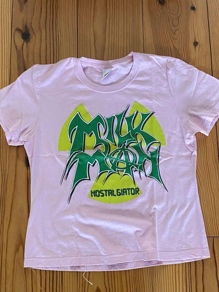 Girly t-shirt van Milkman (hardcore punk band), Kleding | Dames, T-shirts, Zo goed als nieuw, Maat 42/44 (L), Roze, Korte mouw