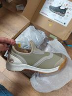 Muck boots Outscape Low Maat 40 beige, Eu, Muck, Nieuw, Ophalen of Verzenden