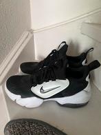 Nike dames sportschoenen maat 39, Ophalen of Verzenden, Zo goed als nieuw, Hardloopschoenen, Nike