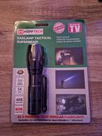 Nieuw in nog gesloten verpakking Tactical LED zaklamp., Nieuw, Batterij