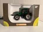 Valtra T190 Groen UH, Hobby en Vrije tijd, Modelauto's | 1:32, Ophalen of Verzenden, Zo goed als nieuw, Tractor of Landbouw, Universal Hobbies