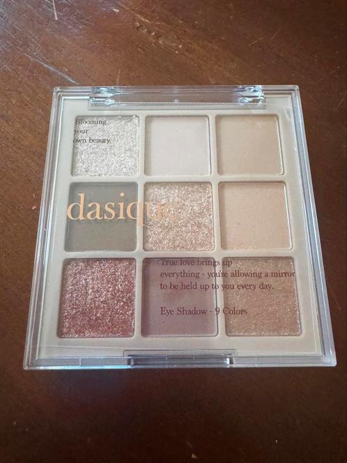 Dasique oogschaduw palette Autum Breeze, Sieraden, Tassen en Uiterlijk, Uiterlijk | Cosmetica en Make-up, Zo goed als nieuw, Ogen