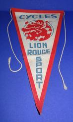 Lion Rouce Sport Oud Katoenen Fiets vlaggetje +/- 1955, Verzamelen, Motoren, Gebruikt, Verzenden
