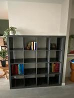Grijze Kallax vakkenkast  met 16 vakken, Huis en Inrichting, Kasten | Stellingkasten, Ophalen, Zo goed als nieuw