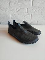 Decathlon waterschoenen zwart maat 37/38, Jongen of Meisje, Ophalen of Verzenden, Zwemschoenen, Gebruikt