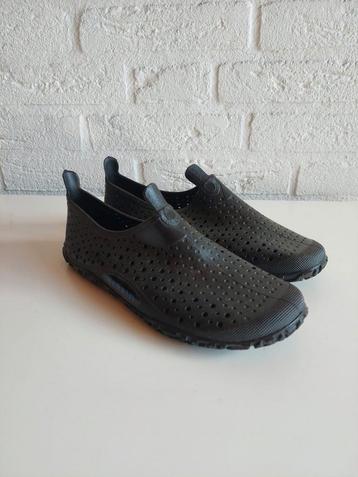Decathlon waterschoenen zwart maat 37/38 beschikbaar voor biedingen
