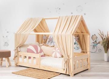 Kinderbed bedhuisje, child’s framed bed, with mattress. beschikbaar voor biedingen