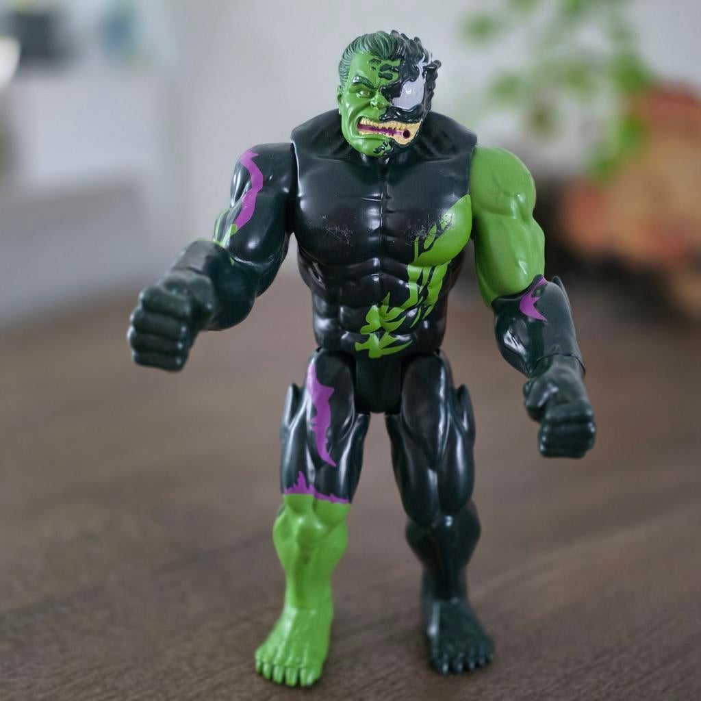 Marvel Avengers Venomized Hulk - 30 cm speelfiguur, Kinderen en Baby's, Speelgoed | Actiefiguren, Ophalen