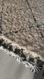Mooi wollen vloerkleed Hk living, Huis en Inrichting, Gebruikt, 200 cm of meer, Ophalen of Verzenden, 200 cm of meer