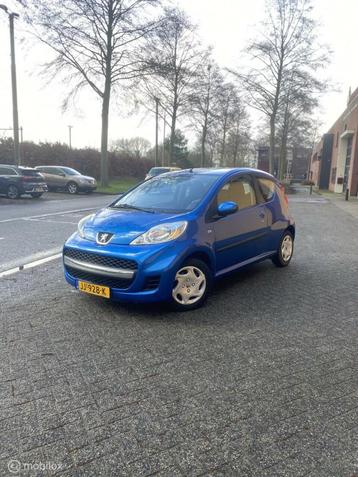 Peugeot 107 1.0-12V XS AIRCO-NEW APK-ELEK PAKKET beschikbaar voor biedingen