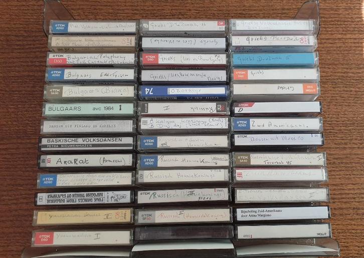 volksdansen internationaal - cassettebandjes, Cd's en Dvd's, Cassettebandjes, Gebruikt, Voorbespeeld, Wereldmuziek, 26 bandjes of meer