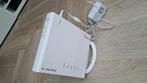 Experia Box V10, Computers en Software, Routers en Modems, Ophalen, Zo goed als nieuw, Router, Experiabox
