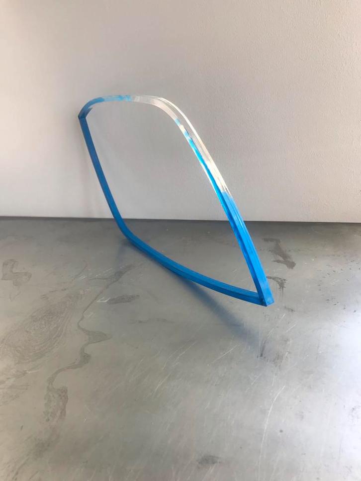 Sonja Besselink, plexiglas object, blauw, Antiek en Kunst, Kunst | Overige Kunst, Ophalen of Verzenden