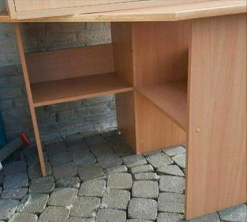 Handige hoek bureau houten kleur beschikbaar voor biedingen