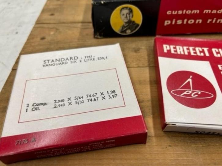 Triumph GT6- Vitesse- T2000 zuiger veren set, Auto diversen, Overige Auto diversen, Ophalen