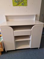 Gratis babytafel, Kinderen en Baby's, Ophalen, Gebruikt, 50 tot 70 cm, 105 cm of meer