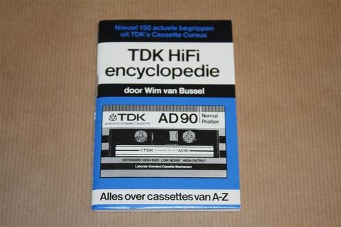 TDK Hifi Encyclopedie - Reclame mini-uitgave cassettes 1984, Boeken, Catalogussen en Folders, Zo goed als nieuw, Ophalen of Verzenden