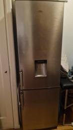 Fridge EVERGLADES with freezer and water dispenser., Ophalen, Gebruikt, 200 liter of meer, 60 cm of meer