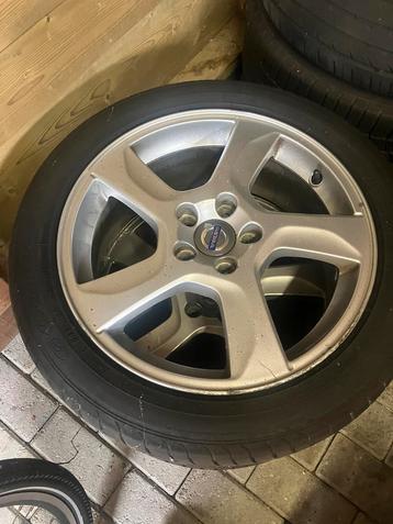 7 stuks Balder velgen Volvo V60 beschikbaar voor biedingen