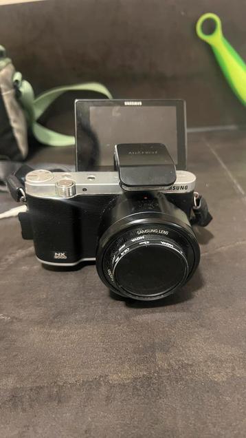 Samsung NX3000 Systeemcamera beschikbaar voor biedingen