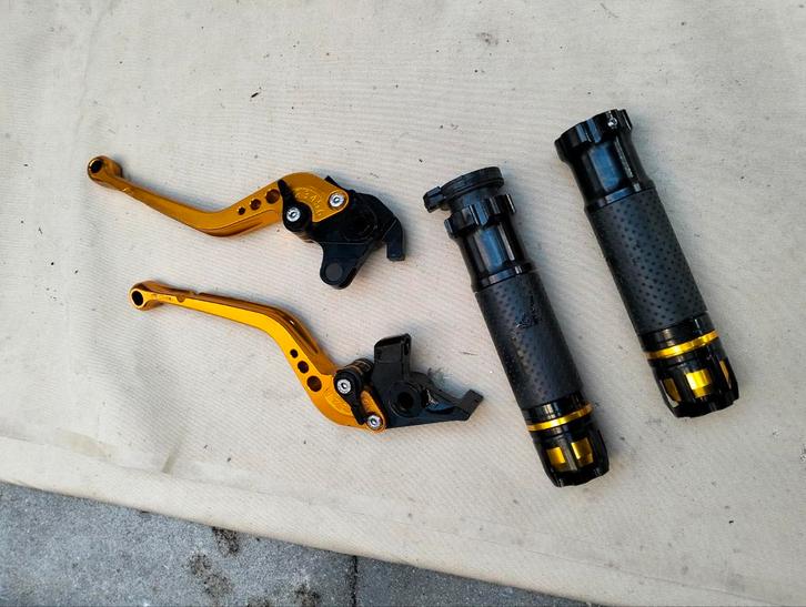 Hendels en Handvatten Set Honda CBR 1100 XX Blackbird, Motoren, Onderdelen | Honda, Gebruikt, Ophalen of Verzenden