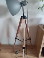 Industriële Vloerlamp met Houten Tripod, Ophalen, 100 tot 150 cm, Zo goed als nieuw, Industriële