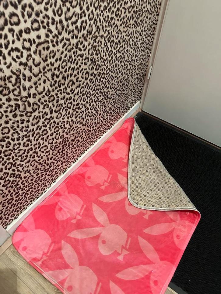 PLAYBOY - Tapijt | Vloerkleed | Rug | Y2K | Retro | Funky, Huis en Inrichting, Stoffering | Tapijten en Kleden, Zo goed als nieuw