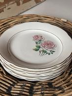 Vintage Borden met Rozenmotief, Huis en Inrichting, Keuken | Servies, Gebruikt, Ophalen of Verzenden, Bord(en), Overige stijlen
