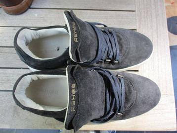 Rehab, size 40 beschikbaar voor biedingen
