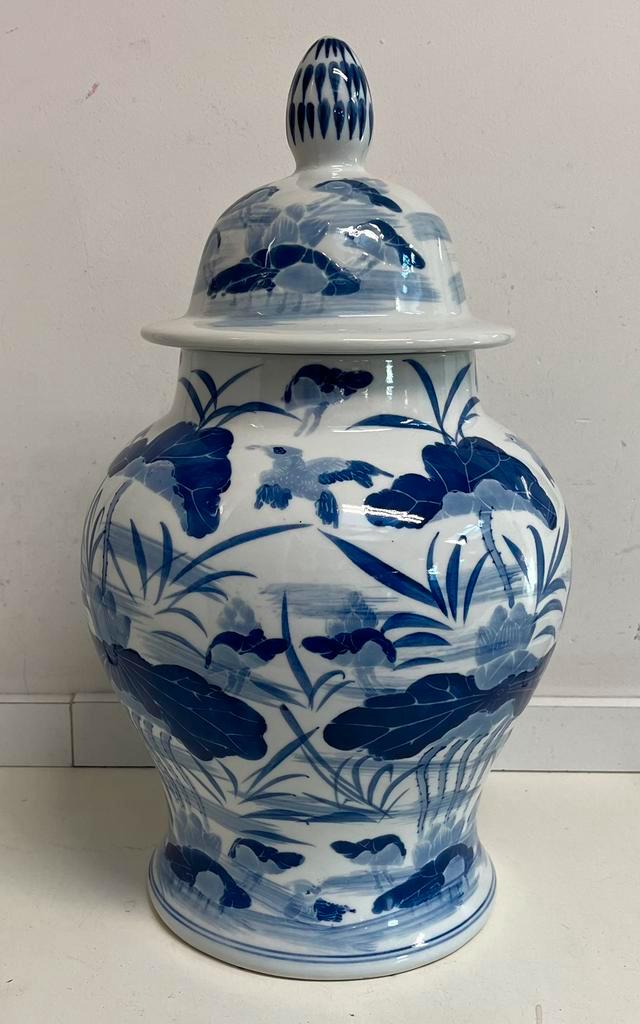 Chinese vaas met deksel., Antiek en Kunst, Antiek | Vazen, Ophalen