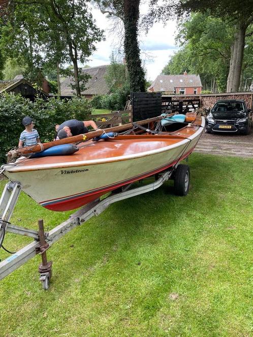 Houten TOP-klasse zeilboot met trailer en gereviseerde motor, Watersport en Boten, Open zeilboten, Gebruikt, Overige typen, 3 tot 6 meter