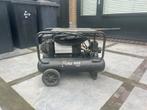 Compressor 230 volt, Doe-het-zelf en Verbouw, Compressors, 100 liter of meer, Ophalen, Gebruikt, 6 tot 10 bar