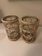 2 kaarshouders rotan en glas, Huis en Inrichting, Woonaccessoires | Kandelaars en Kaarsen, Overige materialen, Ophalen of Verzenden