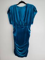 Velours Jurk H&M, Kleding | Dames, Gelegenheidskleding, Ophalen of Verzenden, Zo goed als nieuw, Maat 38/40 (M), Blauw