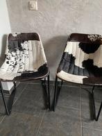 Dierenprint stoelen. 2 stuks, Huis en Inrichting, Stoelen, Ophalen, Zo goed als nieuw, Twee