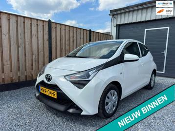 Toyota Aygo 1.0 VVT-i x Airco | Bluetooth | Nieuwe APK beschikbaar voor biedingen
