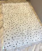 Varamin vloerkleed stip, Huis en Inrichting, Stoffering | Tapijten en Kleden, Ophalen