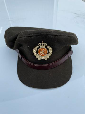 Officierspet 1982 KL beschikbaar voor biedingen