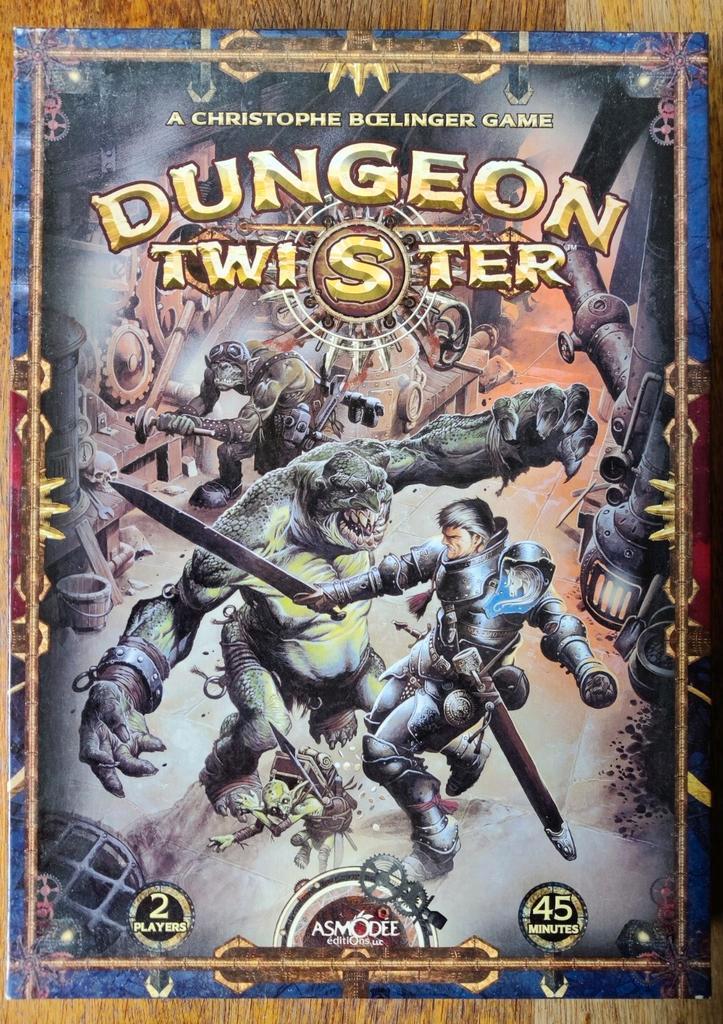Dungeon Twister, unpunched., Hobby en Vrije tijd, Gezelschapsspellen | Bordspellen, Nieuw, Een of twee spelers, Ophalen of Verzenden