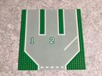 Lego: grondplaat groen/grijs met 3 rijstroken, Ophalen of Verzenden, Gebruikt, Lego