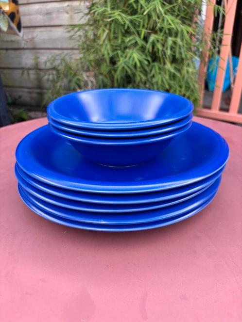 Blauwe Borden en Kommen Set, Huis en Inrichting, Keuken | Servies, Gebruikt, Bord(en), Effen, Aardewerk, Ophalen of Verzenden