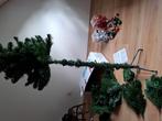 Kunstkerstboom 1.80m met kunststof ballen, Diversen, Ophalen, Zo goed als nieuw