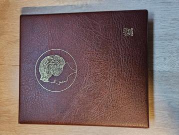 Muntenalbum Beatrix 1 + indrukbladen en verschillende munten beschikbaar voor biedingen