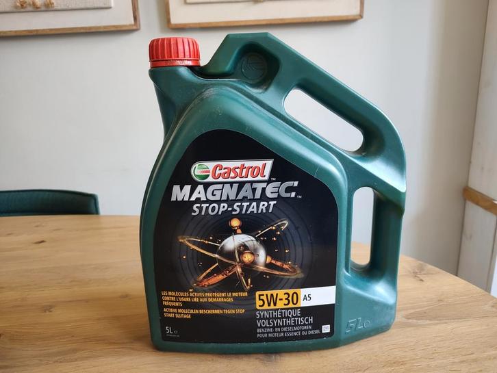 Castrol Magnatec Stop-Start 5W-30 A5 olie, nog 3,4 liter, Auto diversen, Onderhoudsmiddelen, Ophalen of Verzenden