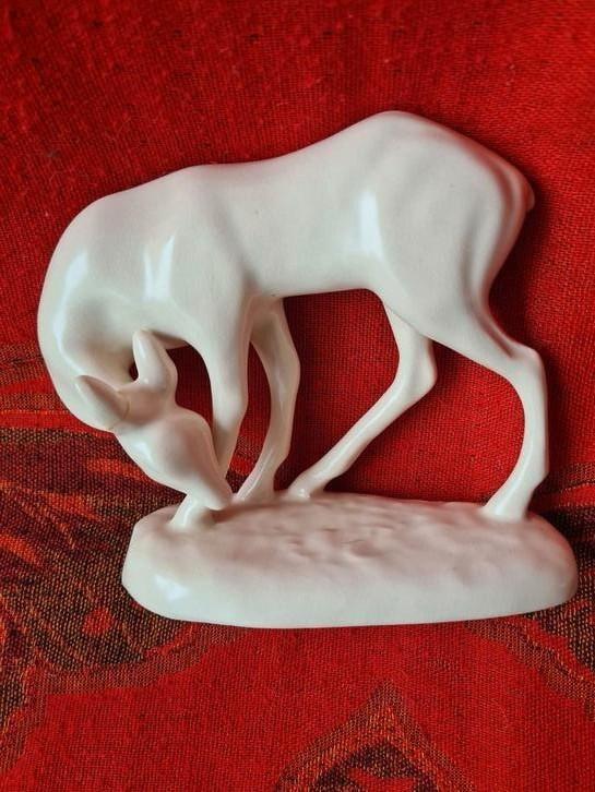 Eta Lempke gouds Plateel ree, Antiek en Kunst, Antiek | Keramiek en Aardewerk, Ophalen of Verzenden