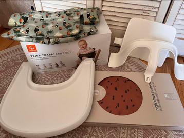 Tripp Trapp babyset, tafelblad & 2x hoes/stoelverkleiner beschikbaar voor biedingen