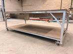 Solide werktafel met zwenkwielen, Ophalen, Gebruikt, 120 tot 170 cm