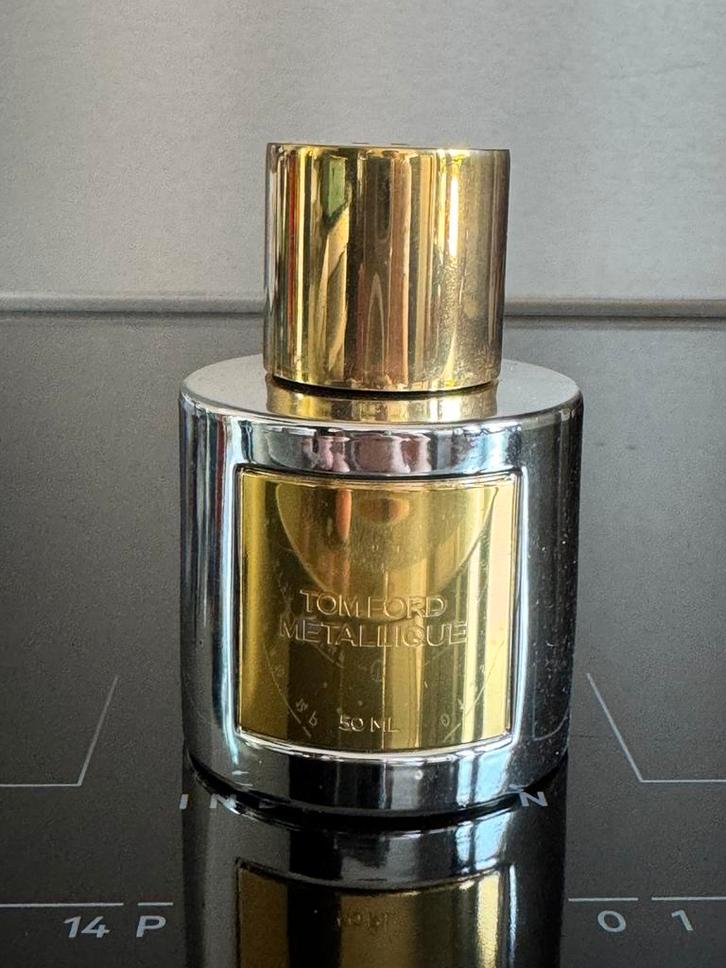 Tom Ford metallique 50ml eau de parfum discontinued, Sieraden, Tassen en Uiterlijk, Uiterlijk | Parfum, Nieuw, Ophalen of Verzenden
